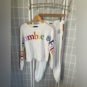A&F Rainbow Vintage Embroidered Crew Sweatshirt & pants, White, size XS & Small.